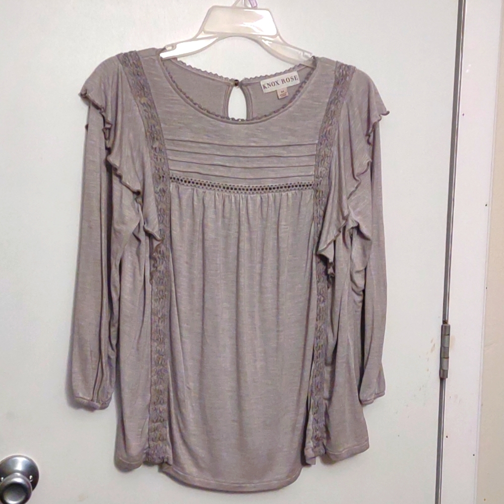 Knox Rose Medium lilac long sleeve top